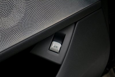 2018 BMW 7 Series M760i xDrive