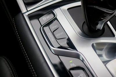 2018 BMW 7 Series M760i xDrive