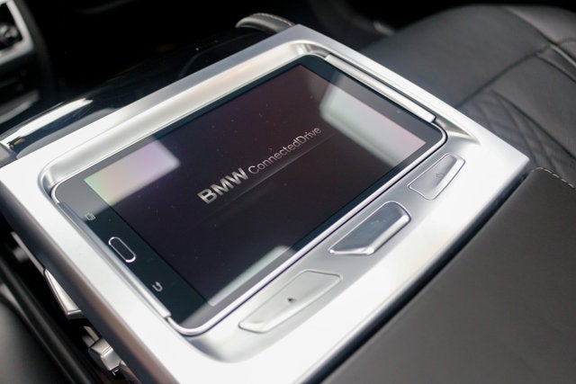 2018 BMW 7 Series M760i xDrive