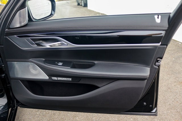 2018 BMW 7 Series M760i xDrive