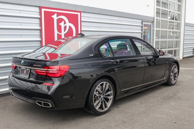 2018 BMW 7 Series M760i xDrive