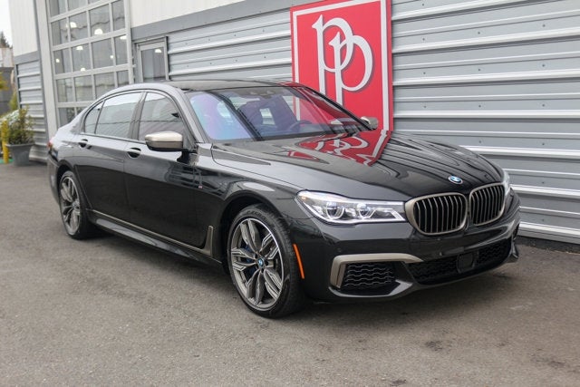 2018 BMW 7 Series M760i xDrive