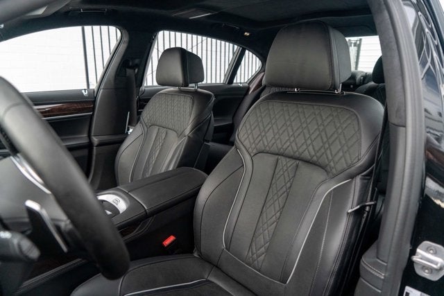 2019 BMW 7 Series M760i xDrive