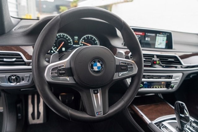 2019 BMW 7 Series M760i xDrive