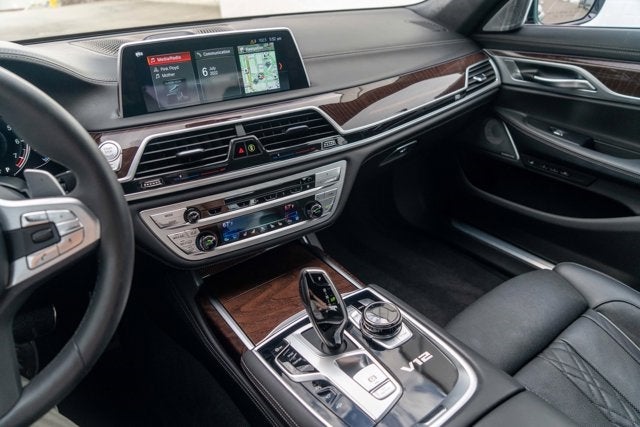 2019 BMW 7 Series M760i xDrive