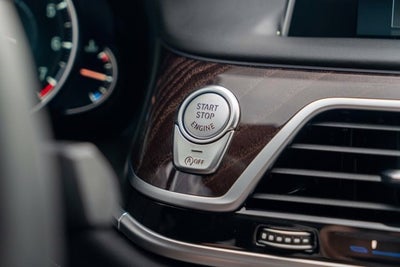 2019 BMW 7 Series M760i xDrive