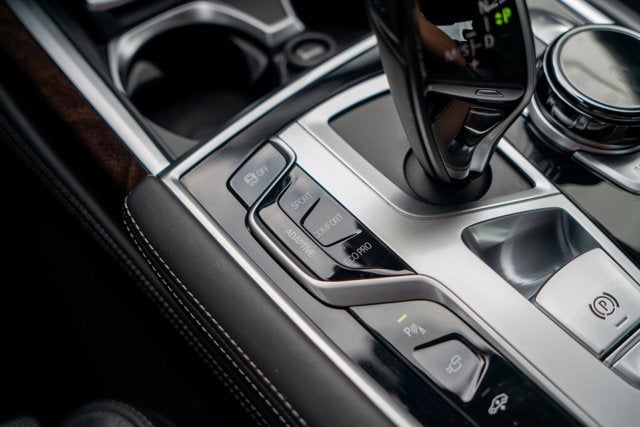 2019 BMW 7 Series M760i xDrive