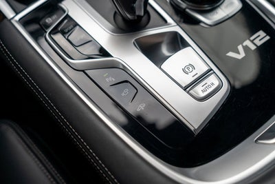 2019 BMW 7 Series M760i xDrive