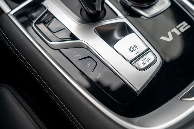 2019 BMW 7 Series M760i xDrive