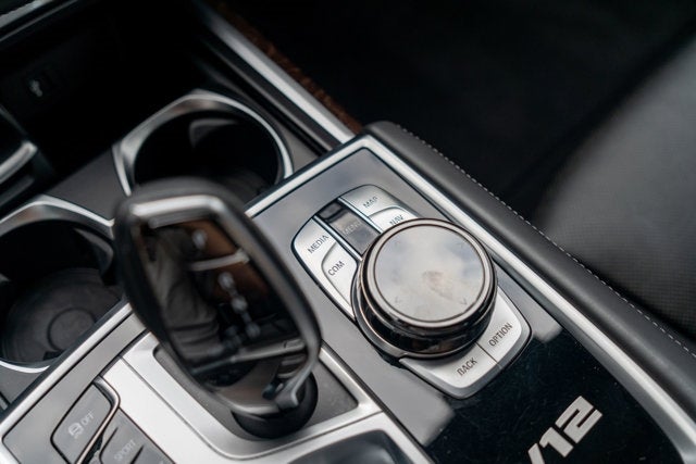 2019 BMW 7 Series M760i xDrive