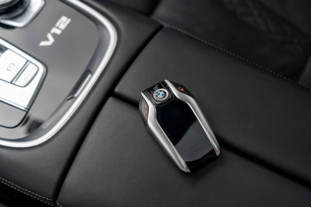 2019 BMW 7 Series M760i xDrive