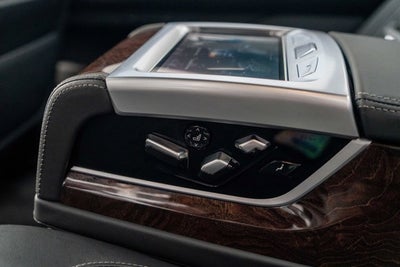 2019 BMW 7 Series M760i xDrive