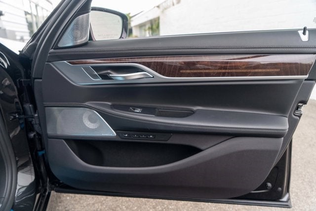 2019 BMW 7 Series M760i xDrive