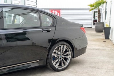 2019 BMW 7 Series M760i xDrive
