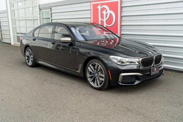 2019 BMW 7 Series M760i xDrive