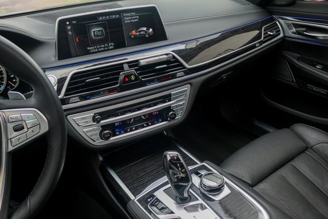 2018 BMW 7 Series 740e xDrive iPerformance