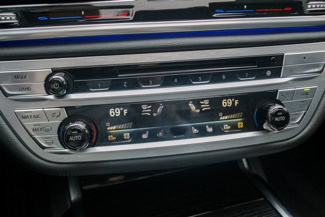 2018 BMW 7 Series 740e xDrive iPerformance