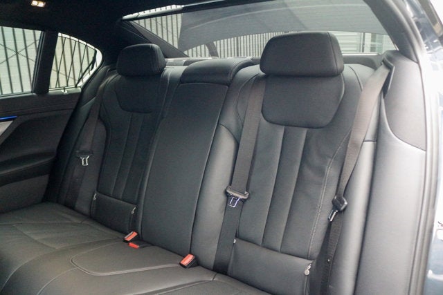 2018 BMW 7 Series 740e xDrive iPerformance