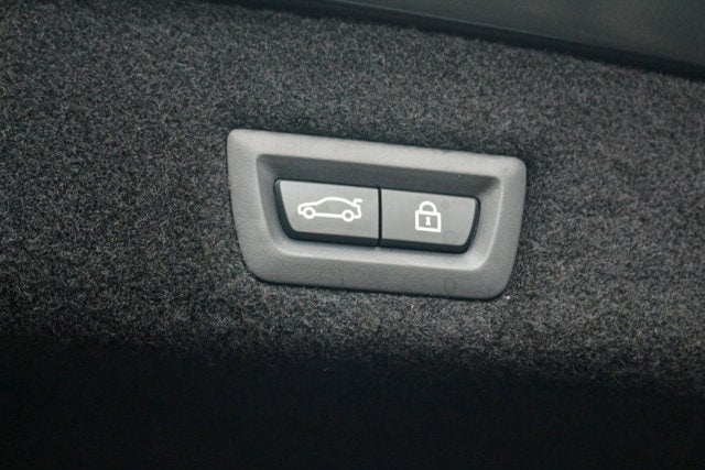 2018 BMW 7 Series 740e xDrive iPerformance