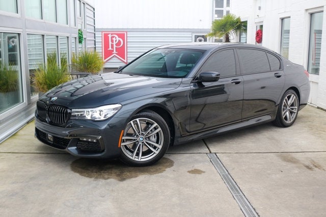 2018 BMW 7 Series 740e xDrive iPerformance