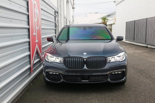 2018 BMW 7 Series 740e xDrive iPerformance