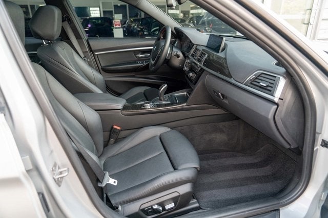 2016 BMW 3 Series 328i xDrive