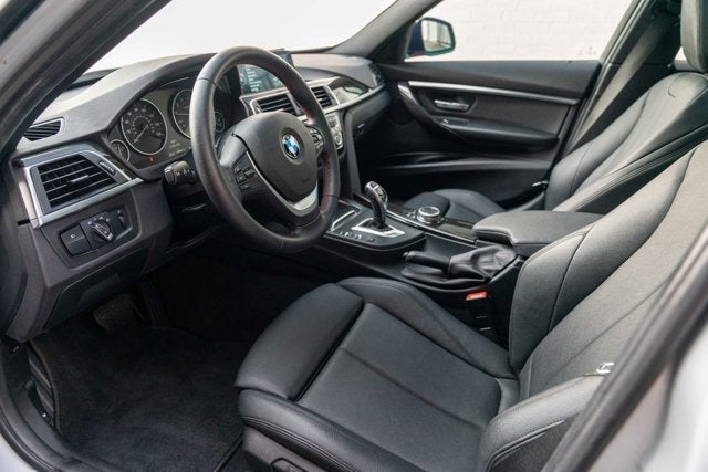 2016 BMW 3 Series 328i xDrive