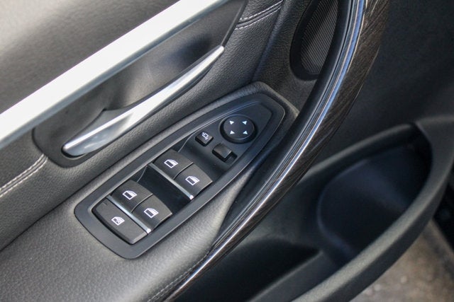 2016 BMW 3 Series 328i xDrive