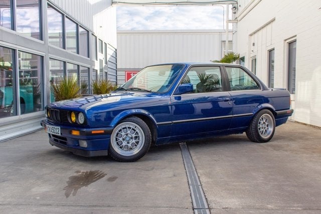 1990 BMW 3 Series 325iS