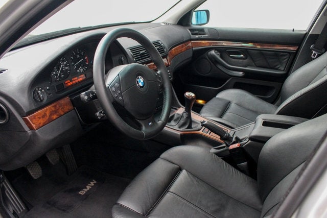 2001 BMW 5 Series 540i