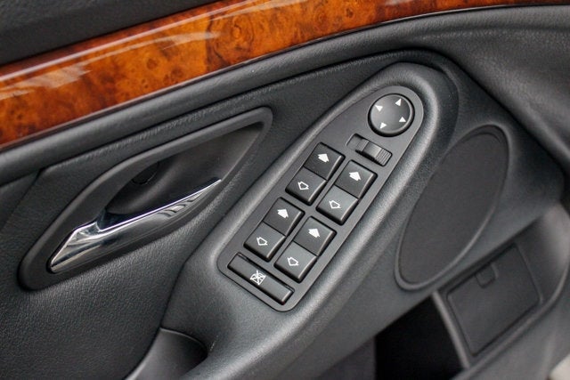 2001 BMW 5 Series 540i