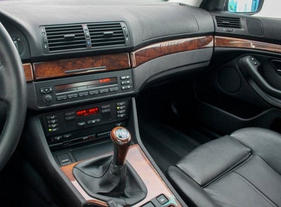 2001 BMW 5 Series 540i