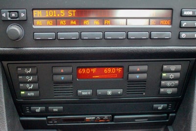 2001 BMW 5 Series 540i