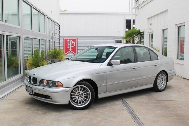 2001 BMW 5 Series 540i