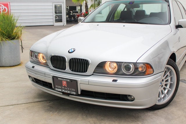 2001 BMW 5 Series 540i