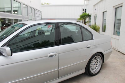 2001 BMW 5 Series 540i