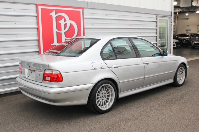 2001 BMW 5 Series 540i