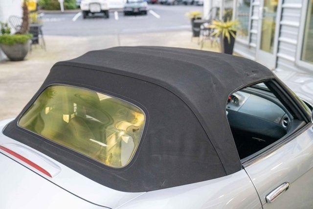 2000 BMW Z8 Base