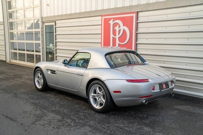 2000 BMW Z8 Base
