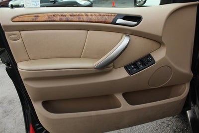 2001 BMW X5 4.4i