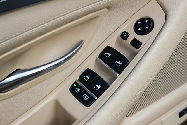 2011 BMW 5 Series 535i