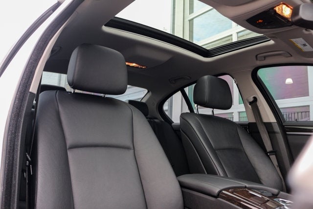 2011 BMW 5 Series 535i xDrive