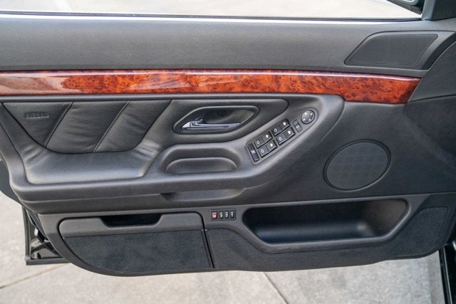 2001 BMW 7 Series 740i