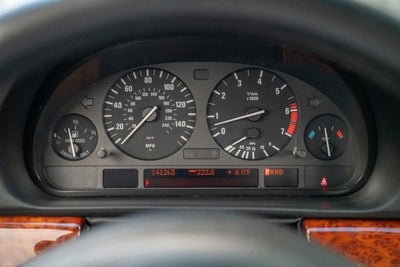 2001 BMW 7 Series 740i