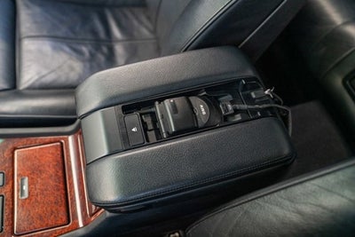 2001 BMW 7 Series 740i