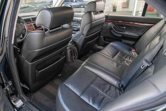 2001 BMW 7 Series 740i