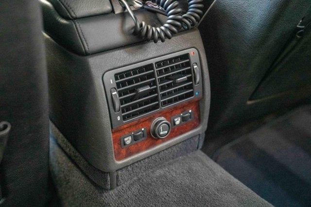 2001 BMW 7 Series 740i