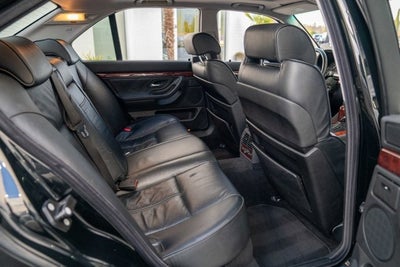 2001 BMW 7 Series 740i