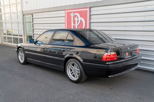 2001 BMW 7 Series 740i