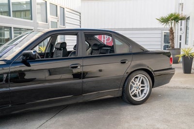 2001 BMW 7 Series 740i